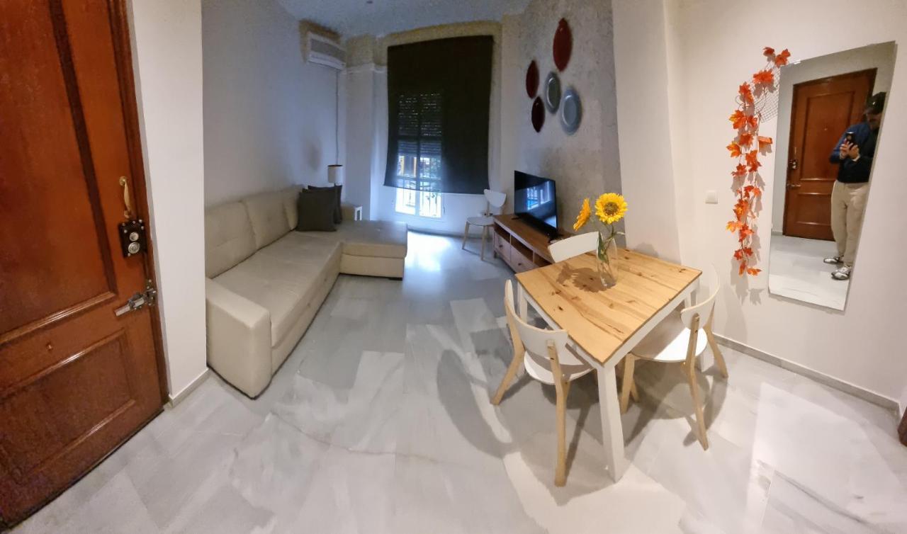 Apartamentos Centro Historico Севилья Экстерьер фото